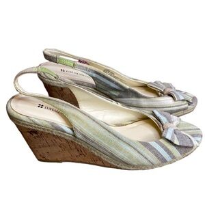 Naturalizer Green Striped Slingback Peep Toe with a Bow Wedge Fabric Sandal 10